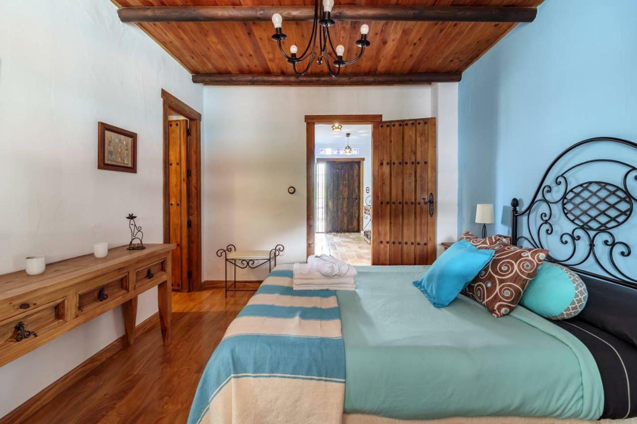 Encantadora Casa Con Piscina Privada Y Chimenea Padul Екстериор снимка