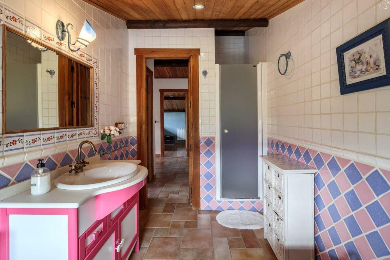 Encantadora Casa Con Piscina Privada Y Chimenea Padul Екстериор снимка